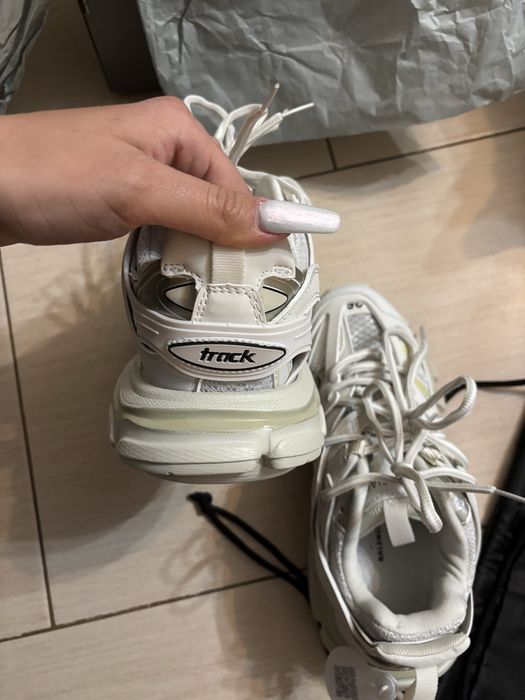 Balenciaga track marimea 36