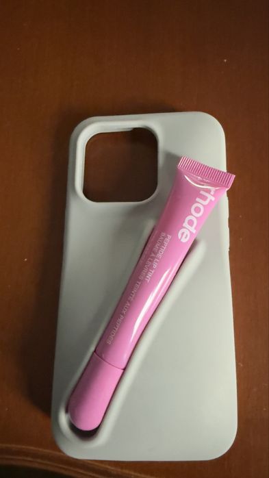 Rhode розов гланц+ кейс за  iphone 16 Pro