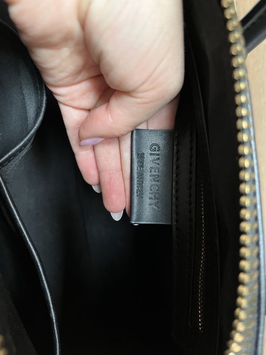 Дамска чанта Givenchy