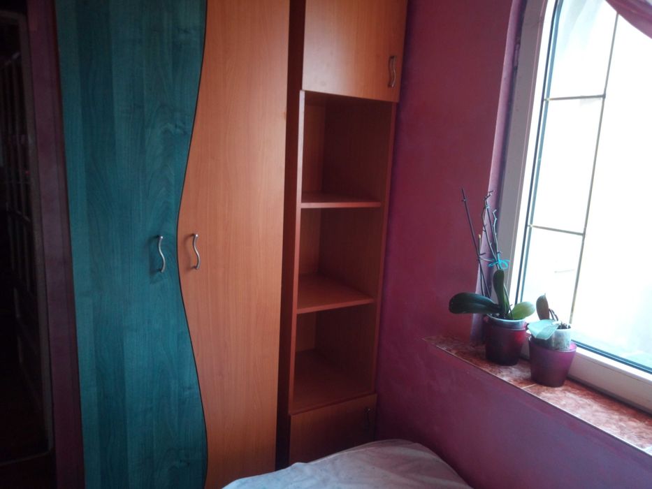 de  vanzare  set  de  mobila  pentru  camera  de  copii!!!