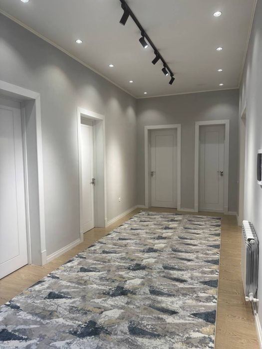 Бостанлыкский 4 комнат/6 соток/300м2