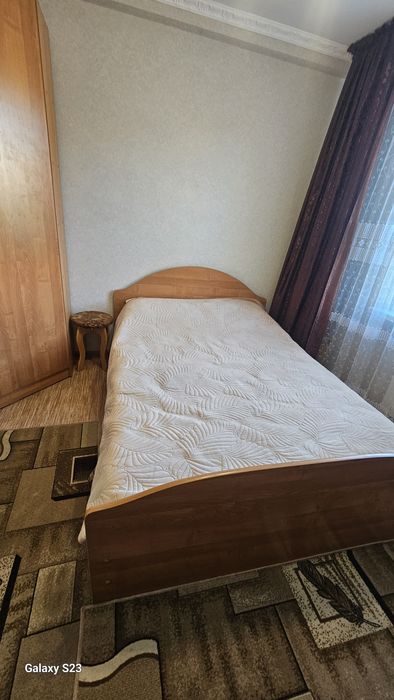 Кровать 2-х спальная, б/у.