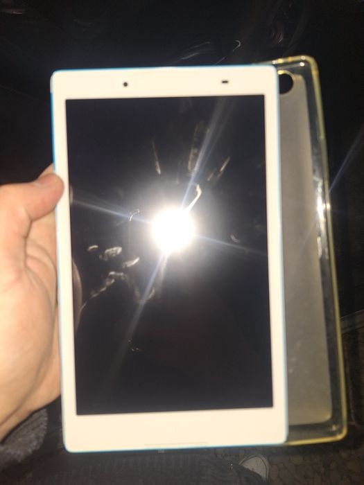 Планшет Lenovo 16gb