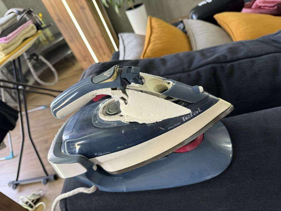 Утюг Tefal без прободной