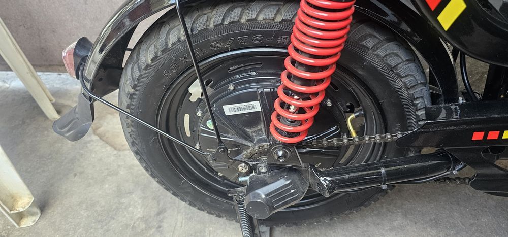 Skuter monstr arginal 1talik batareyka