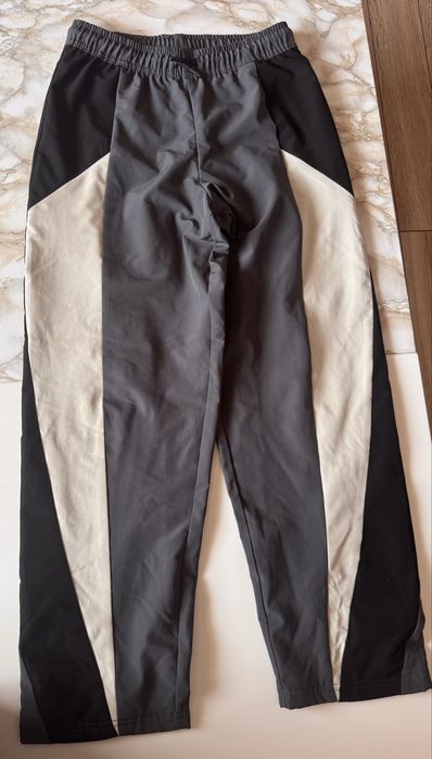 Панталони ватирани и неватирани на  Zara