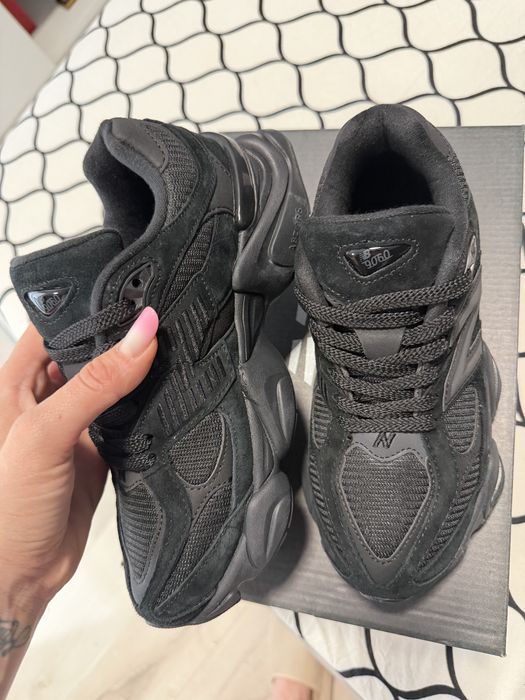 Adidasi New Balance 9060, marimea 38