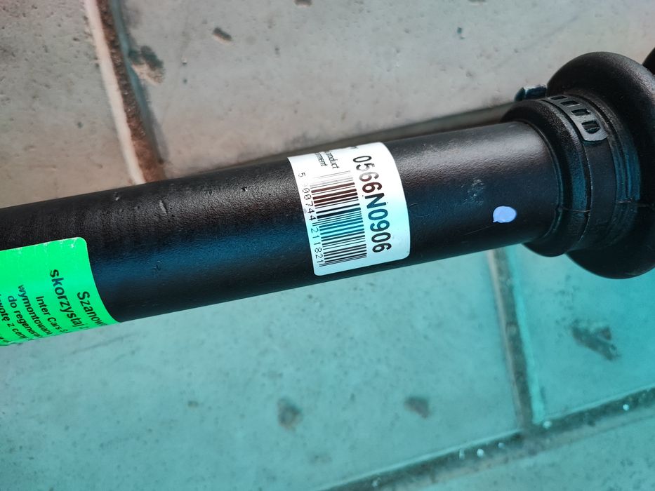 Продам вал привода на Renault Trafic