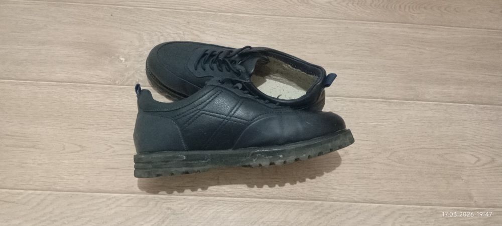 Продам Обувь в хорошем состоянии