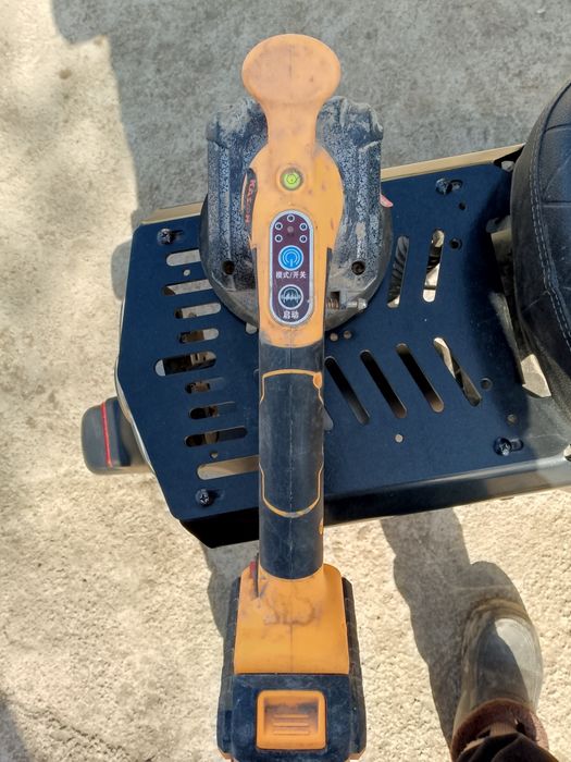 Для Кафеля вибромолоток