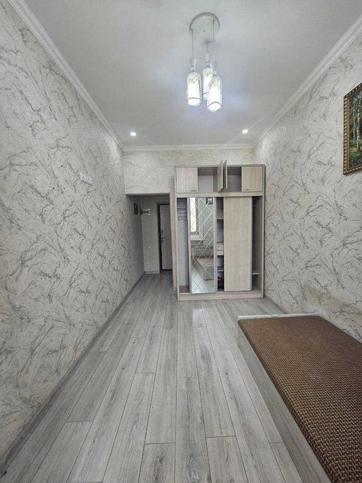 Срочно продается 1 комнатная квартира в новостройке Иззат Яшнабад р-н
