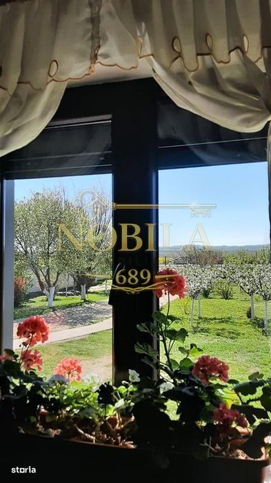 SUPER PRET  Casa P+ E  cu teren 1600 mp  de vanzare  Calea Bacaului