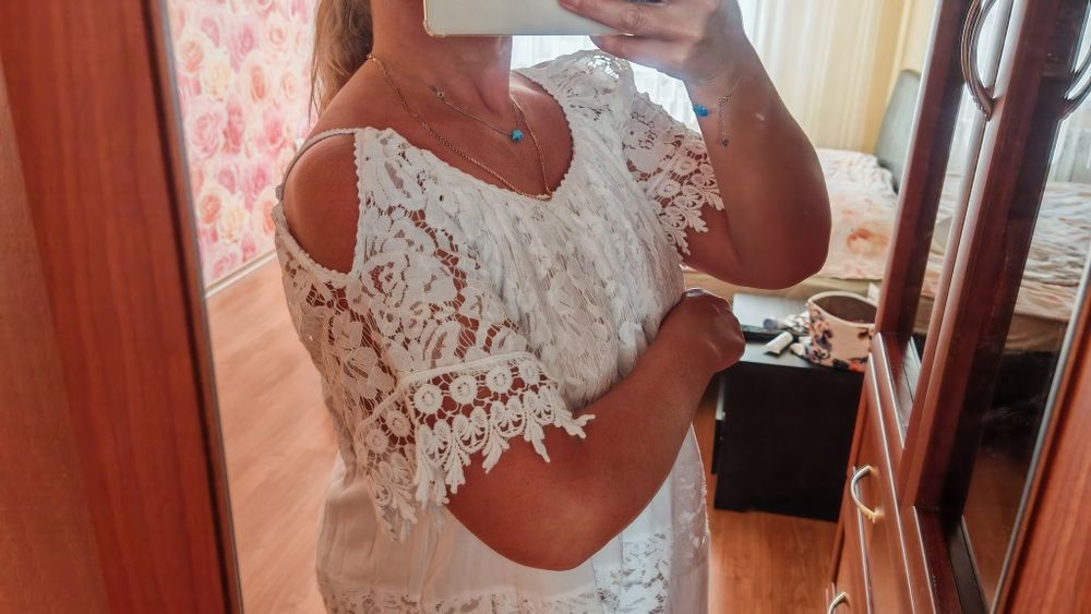 Продам платье для отдыха,кружево