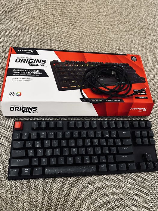 Продам б/у клавиатуру HyperX origins core pbt