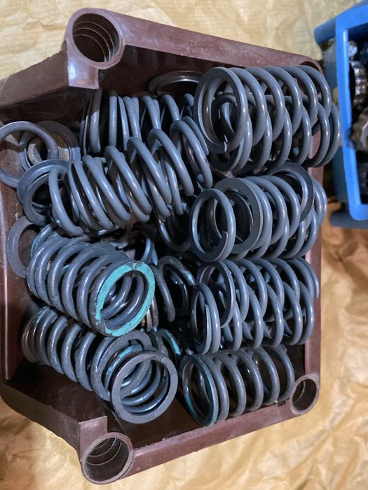 Arc arcuri supapa supape chiulasa dacia 1300 1310 papuc si nova