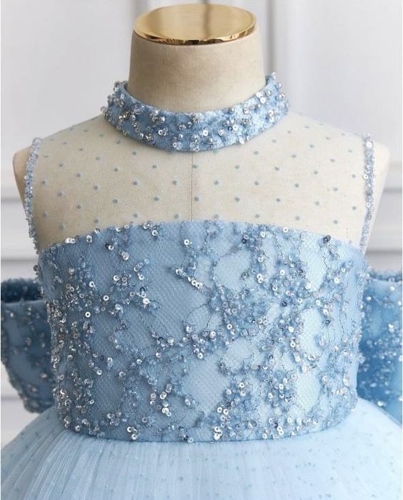 Продается вечернее платье для девочек