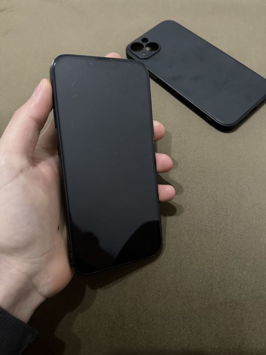 Vand iPhone 14 Plus negru 85% bateria