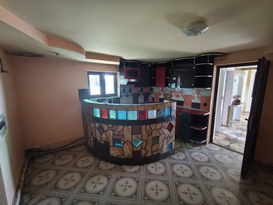 Casa de vanzare Bca  Valea Crisului-comuna Bratca plus teren 5000  mp