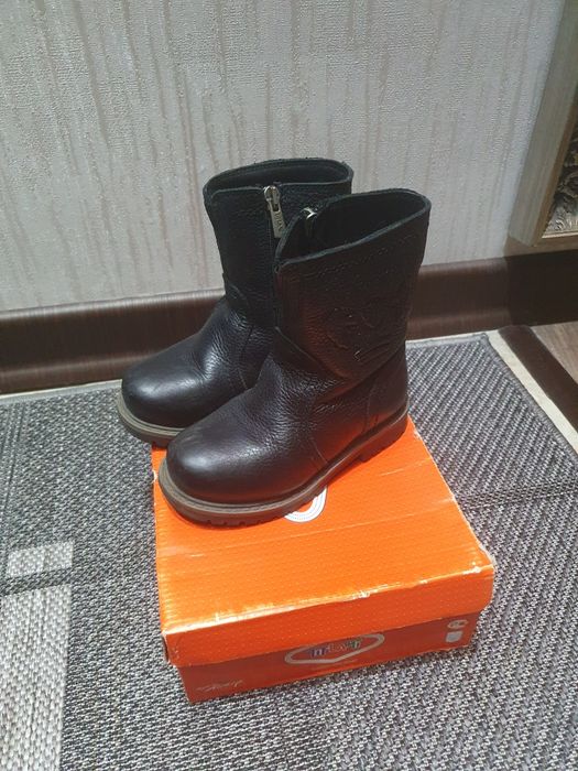 Продам зимние сапоги турецкой фирмы Tiflani