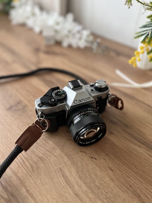 Продам пленочную камеру Canon ae1 program