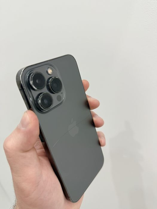 iphone 13 pro 76% живот на батерия работи отлично!