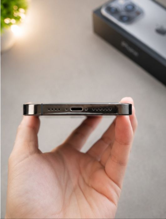 iPhone 14 max telefon