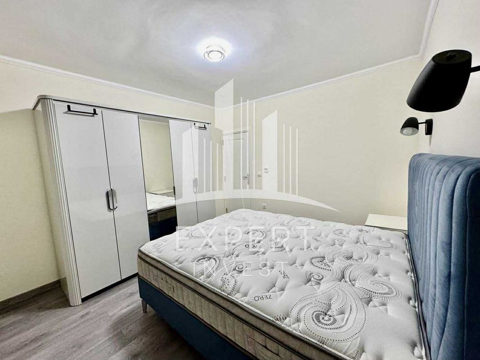 Продава се Двустаен апартамент в Варна, Изгрев - 116 кв.м за 725 €/кв.м - Снимка #7