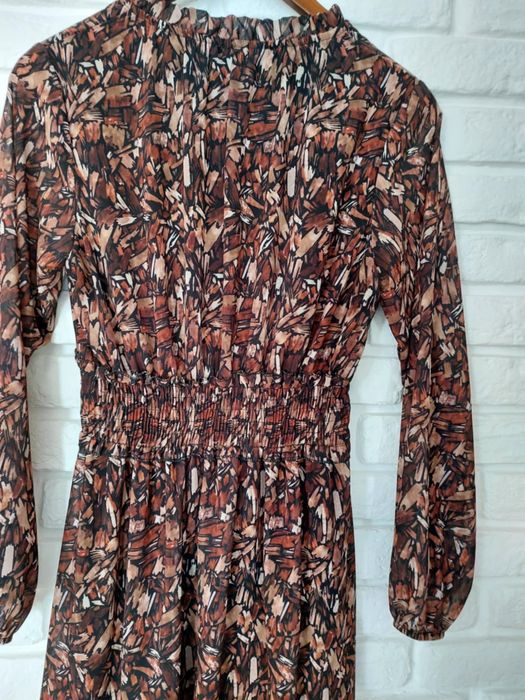 Продавам елегантни рокли