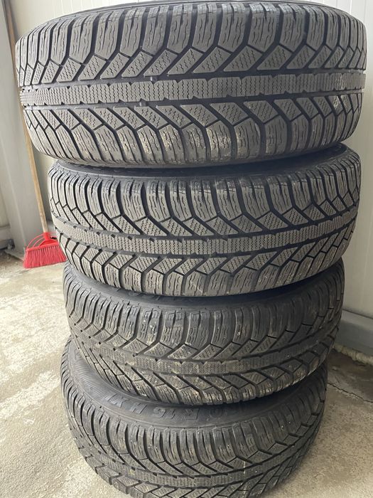 Roti iarna pentru vw 215  60 R16