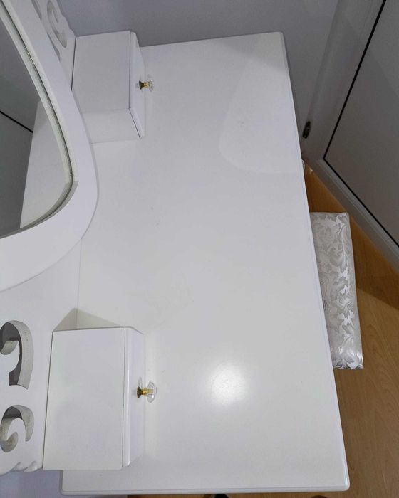 Masuta de machiaj moderna | design deosebit