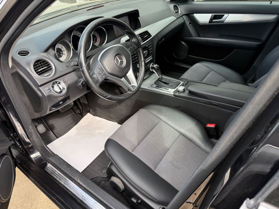 MERCEDES-BENZ C-Class 2011 — imagine 5