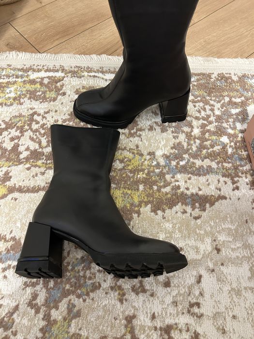 Новые зимние сапоги