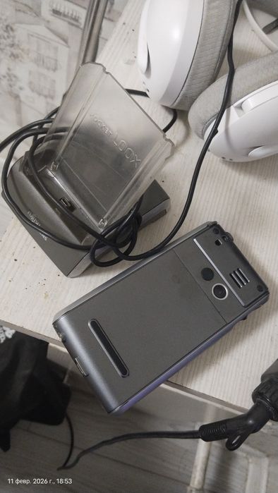 КПК Fujitsu Siemens Pocket Loox PDA