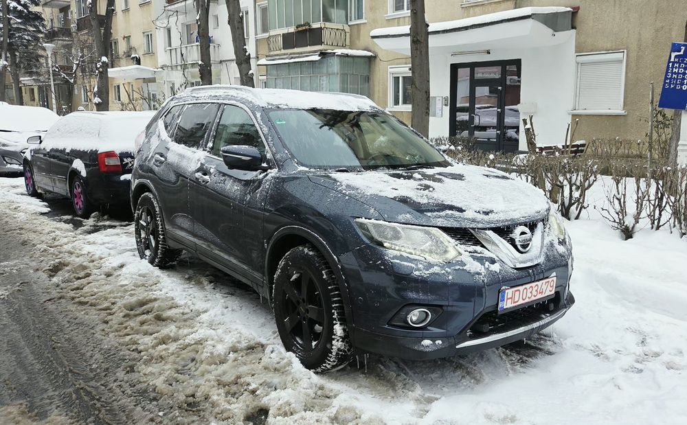 Nissan X-Trail Tekna +