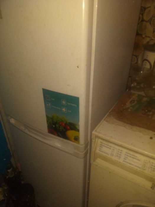 Домакинство, продава се гардероб