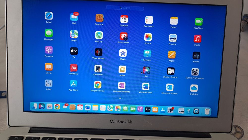 MacBook Air ноутбук