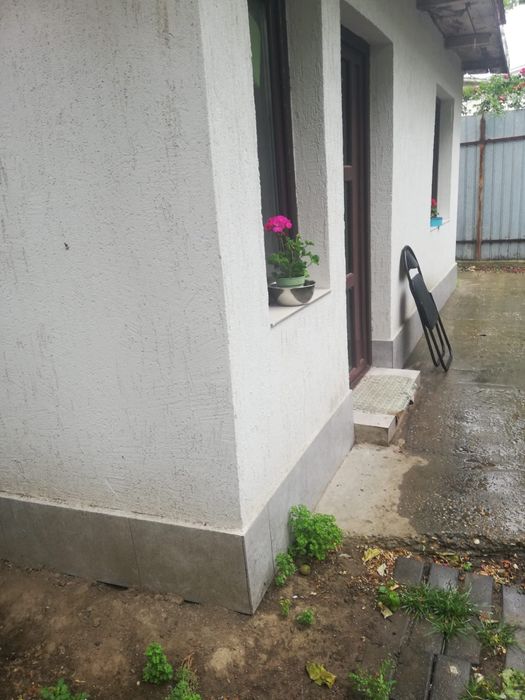 Merita! Casă din cărămidă, centru, str Balcescu, libera.