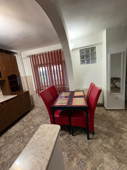 Apartament de inchiriat
