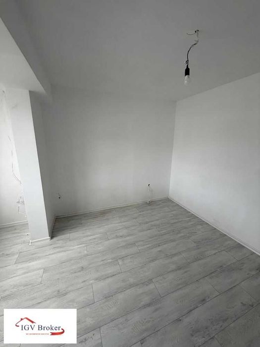 Продава се Двустаен апартамент в Бургас, Славейков - 64 кв.м за 1116 €/кв.м - Снимка #3