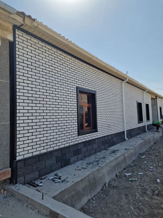 Fasad obshivka xamma rangi bor