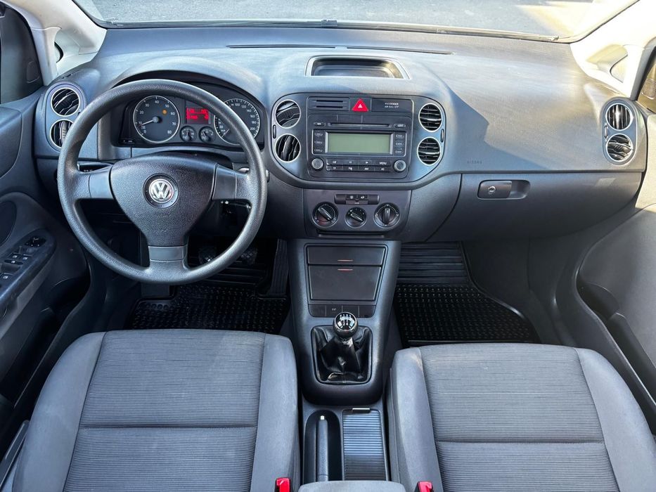 Volkswagen Golf Plus 2008 benzină, 2.965 € — imagine 5