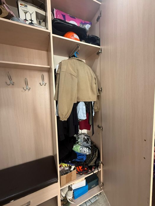 Продам прихожку в хорошем состояние