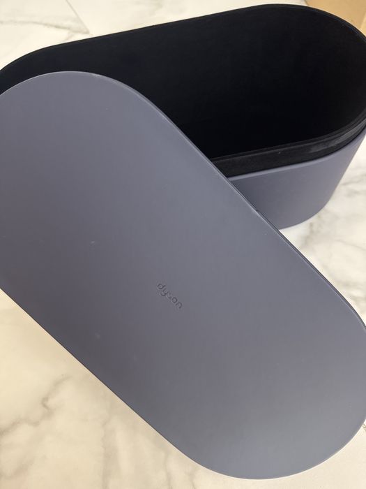 Коробка для стайлер Dyson