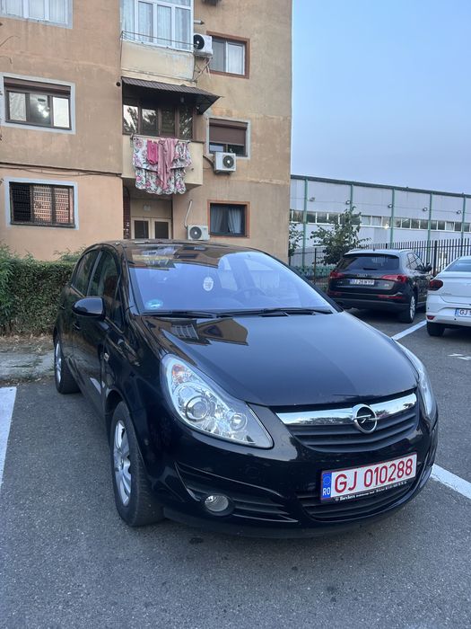 Vând Opel Corsa D