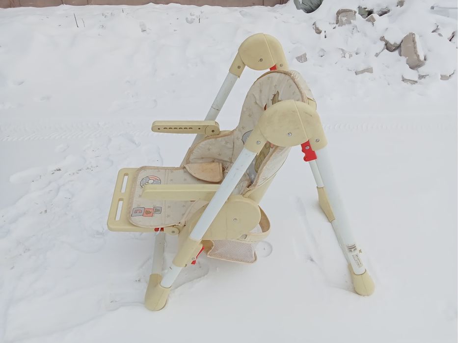 Стул для кормления