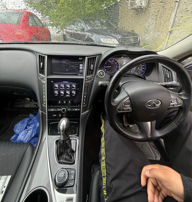 На части Infiniti Q50 2.2d 170кс 7G-Tronic plus 330606 камера кожа