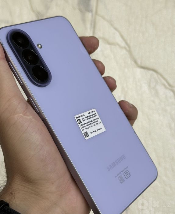 Samsung A57 8/256