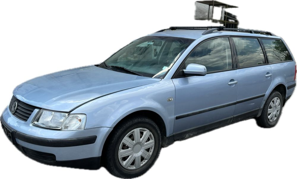 Vw Passat b5 1.6i Пасат б5 1.6 на части!