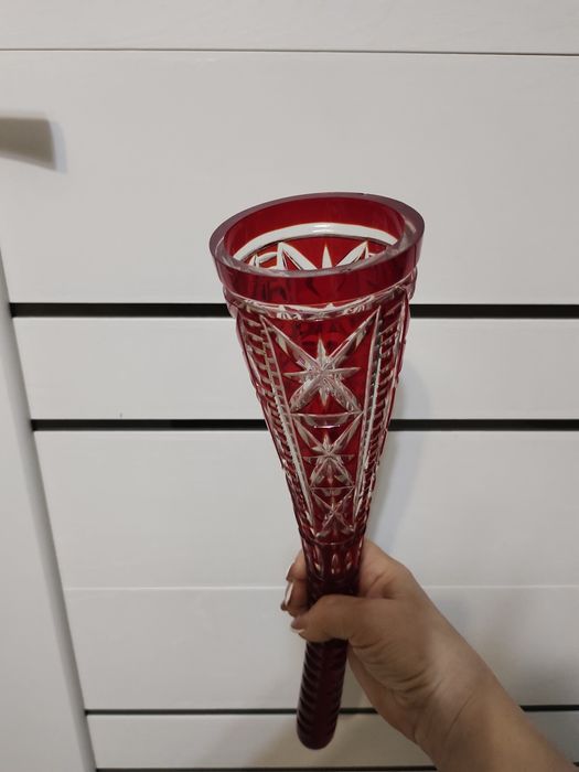 Продам хрустальный рог.