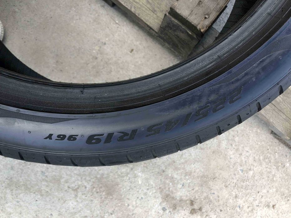 225/45 R19 • Vara • Pirelli P zero PZ4 96Y | 2 buc | Pret/buc